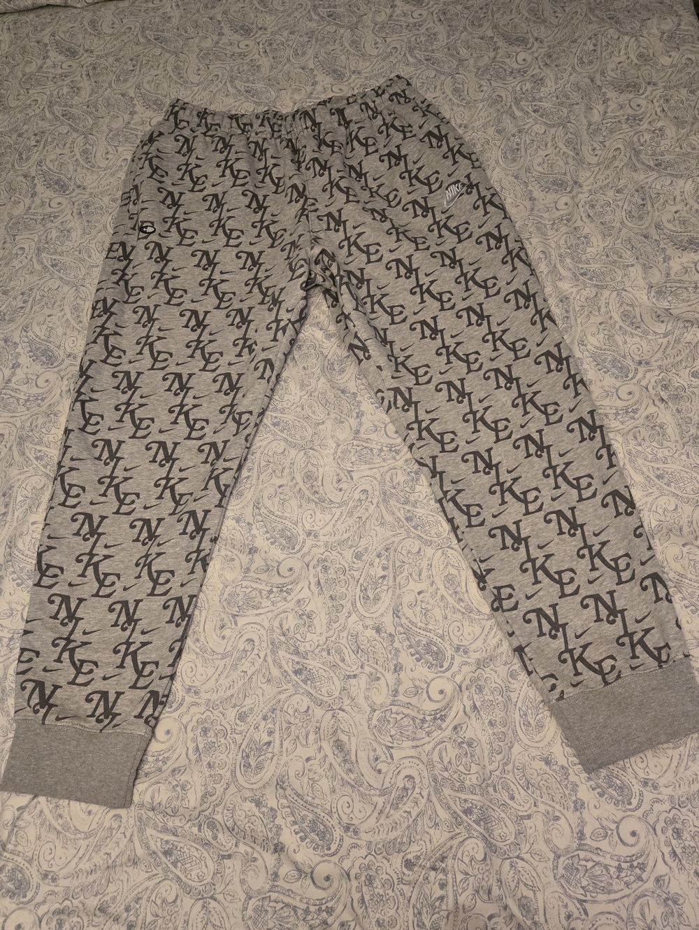 Nike Sweat Pants Repeating Logo Grey Mens Size XL